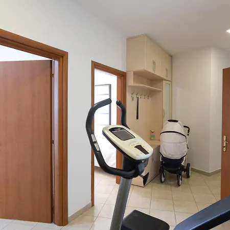 Port View Apartment Durrës