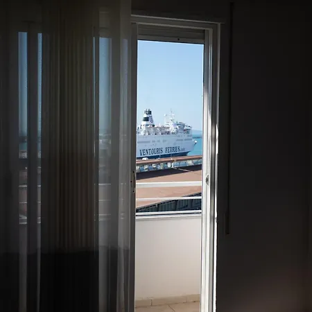 Port View * Durrës
