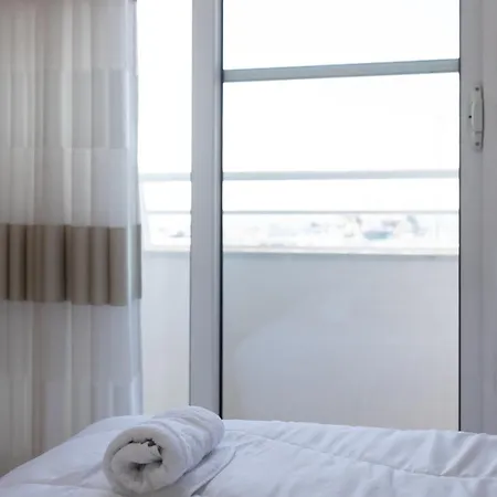 Апартаменты Port View *