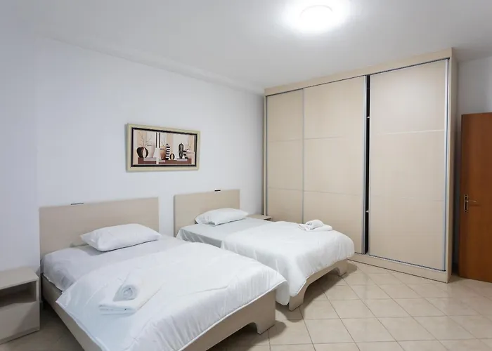 Port View Apartmán *